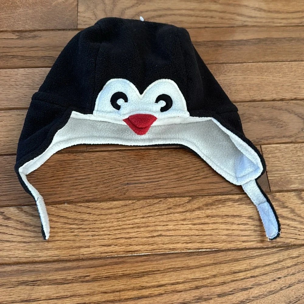 🐧 NWT Children’s Place Winter Hat Penguin Hat 12-18 months toddler boys girl new